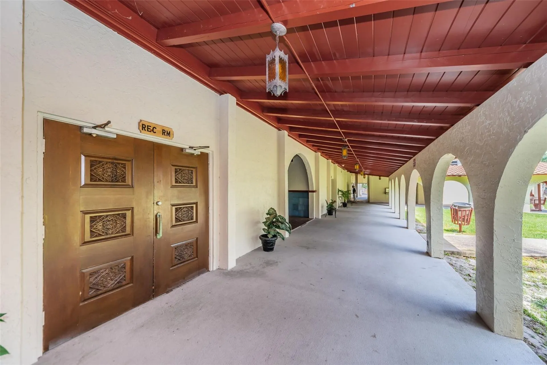 1001 Pearce Drive Clearwater FL 33764
