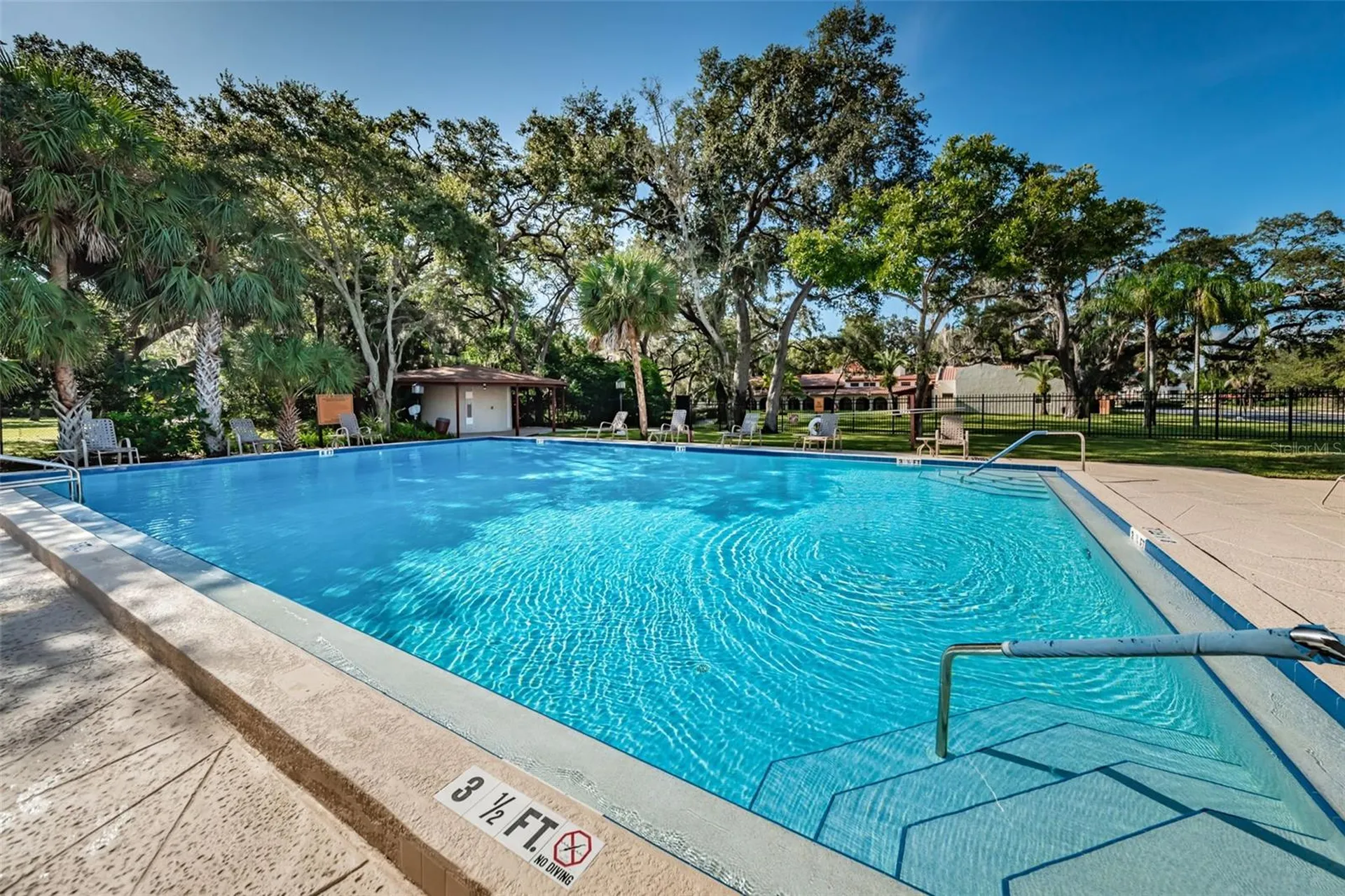 1001 Pearce Drive Clearwater FL 33764