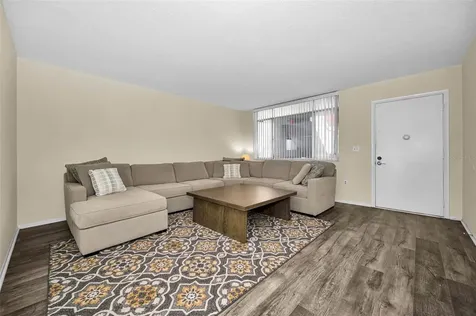 1001 Pearce Drive Clearwater FL 33764