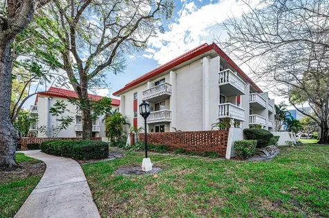 1001 Pearce Drive Clearwater FL 33764