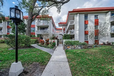 1001 Pearce Drive Clearwater FL 33764
