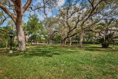 1001 Pearce Drive Clearwater FL 33764