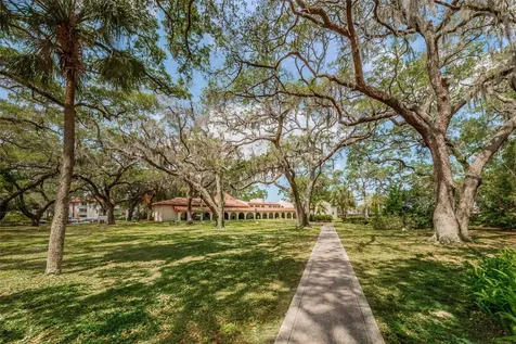 1001 Pearce Drive Clearwater FL 33764