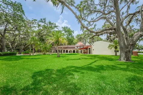 1001 Pearce Drive Clearwater FL 33764