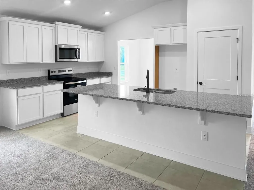 275 Verny Grove Lane Leesburg FL 34748