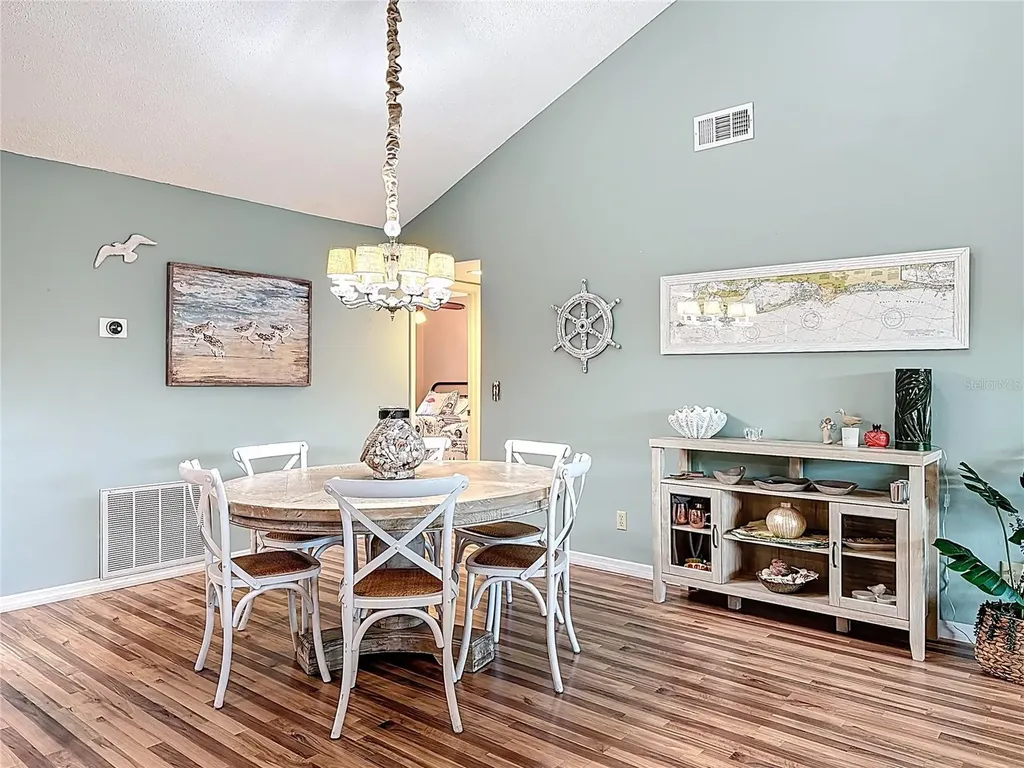 1715 Pelican Cove Road Sarasota FL 34231