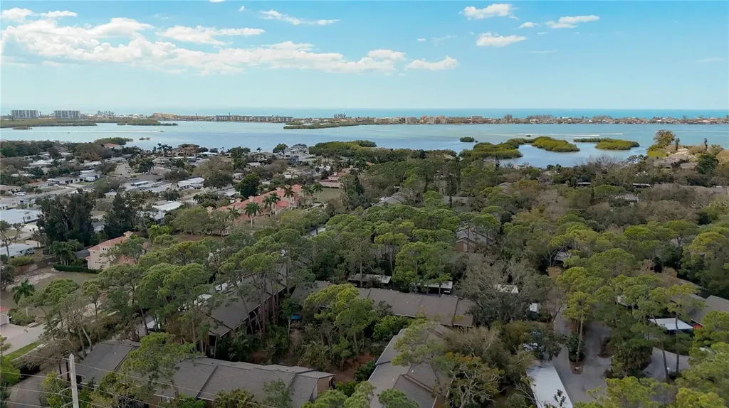 1715 Pelican Cove Road Sarasota FL 34231