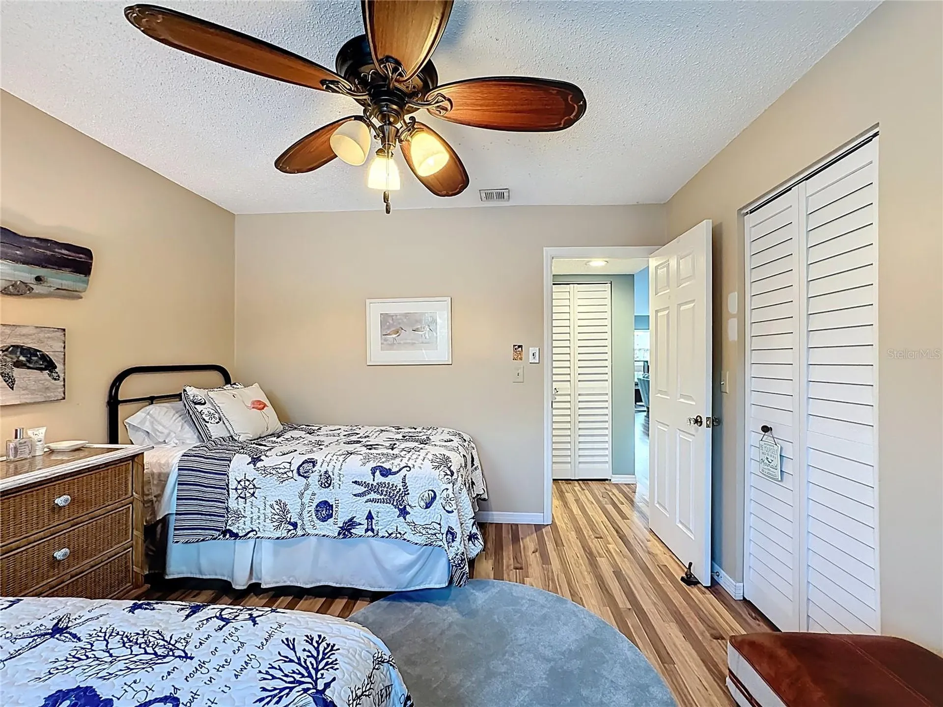 1715 Pelican Cove Road Sarasota FL 34231