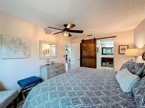 1715 Pelican Cove Road Sarasota FL 34231
