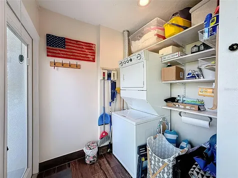 1715 Pelican Cove Road Sarasota FL 34231