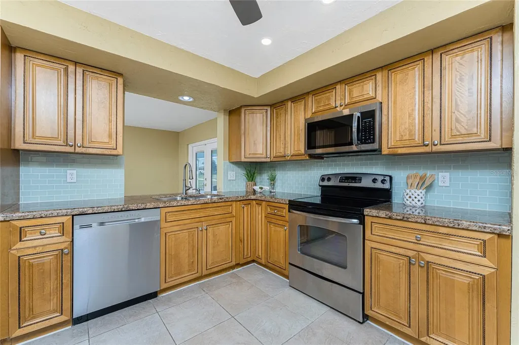 256 Caddy Road Rotonda West FL 33947