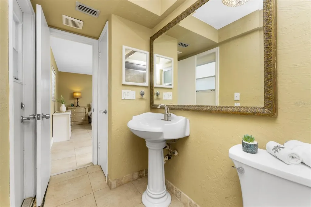 256 Caddy Road Rotonda West FL 33947