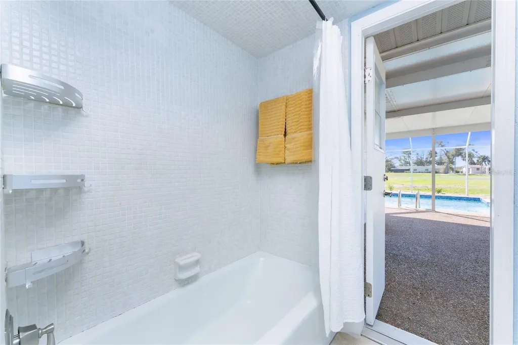 256 Caddy Road Rotonda West FL 33947