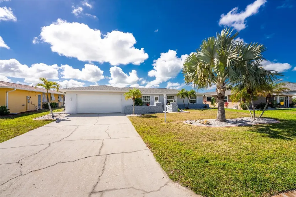 256 Caddy Road Rotonda West FL 33947