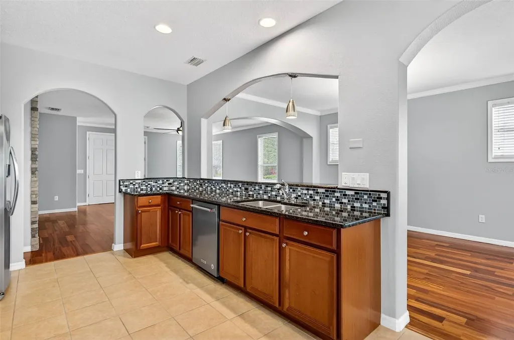 12618 Weston Drive Tampa FL 33626