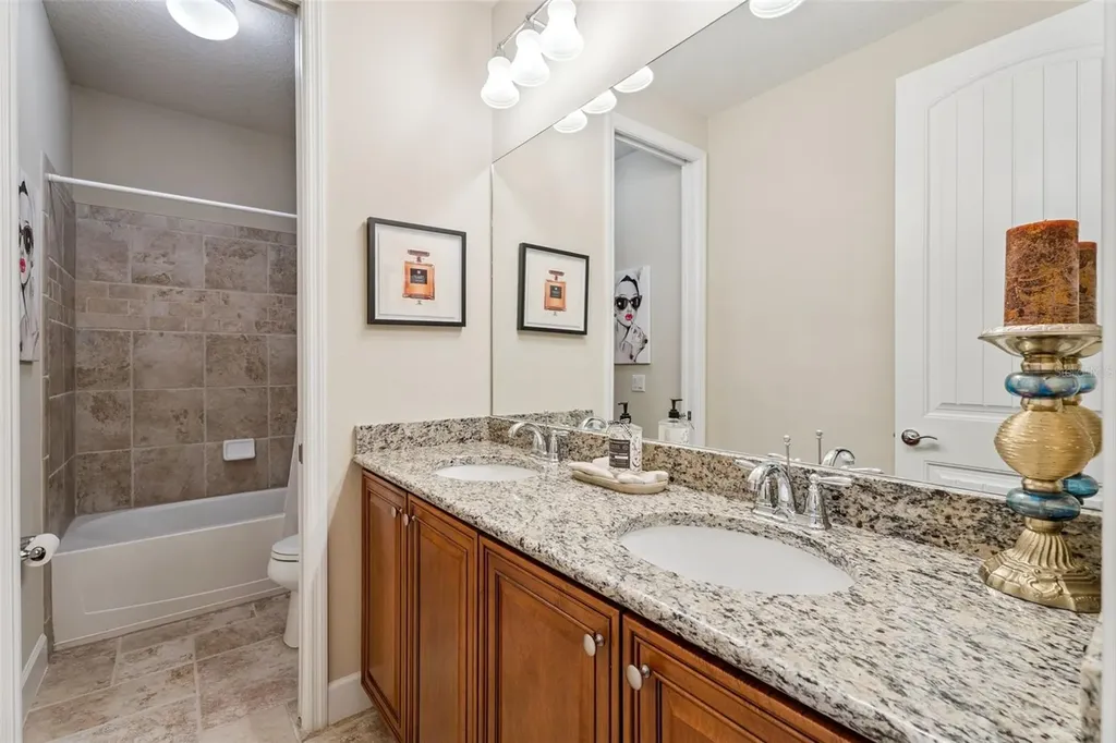 11818 Fiore Drive Orlando FL 32827