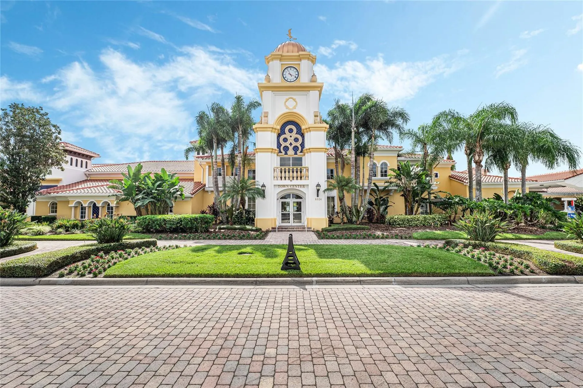 11818 Fiore Drive Orlando FL 32827