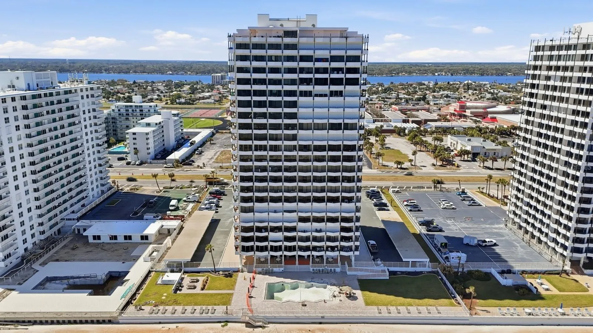 2828 N Atlantic Avenue Daytona Beach FL 32118