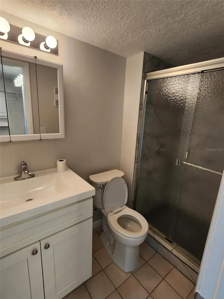 333 Lake Howard Drive NW Winter Haven FL 33880
