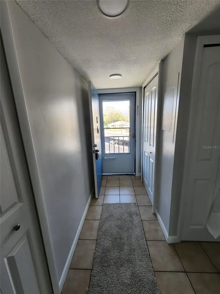 333 Lake Howard Drive NW Winter Haven FL 33880