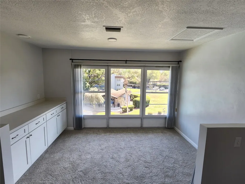 333 Lake Howard Drive NW Winter Haven FL 33880