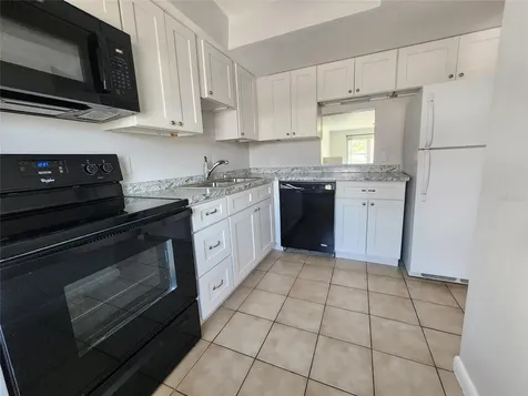 333 Lake Howard Drive NW Winter Haven FL 33880