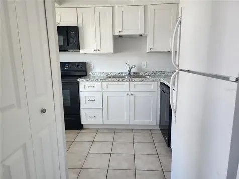 333 Lake Howard Drive NW Winter Haven FL 33880