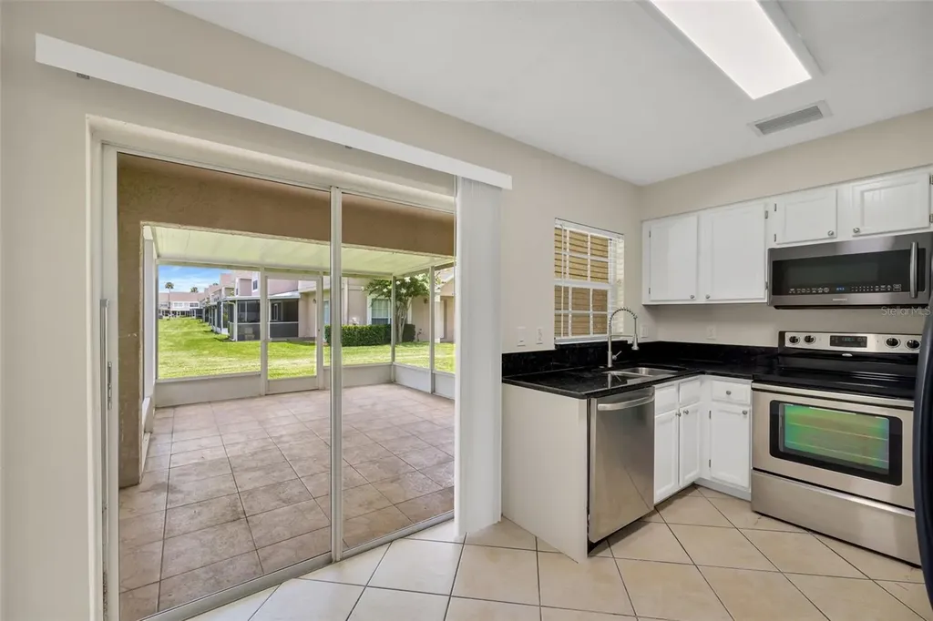 632 Kensington Lake Circle Brandon FL 33511