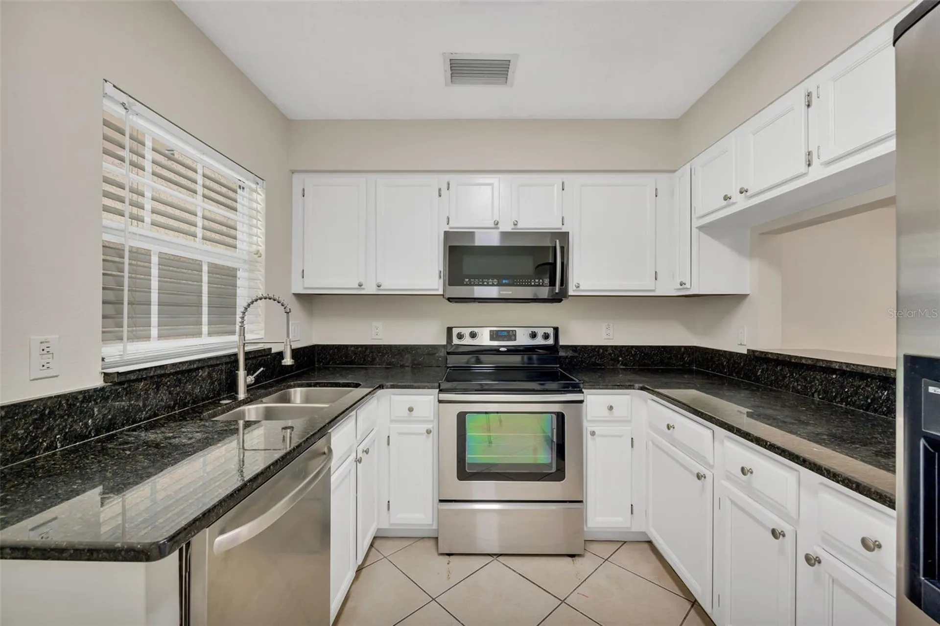 632 Kensington Lake Circle Brandon FL 33511