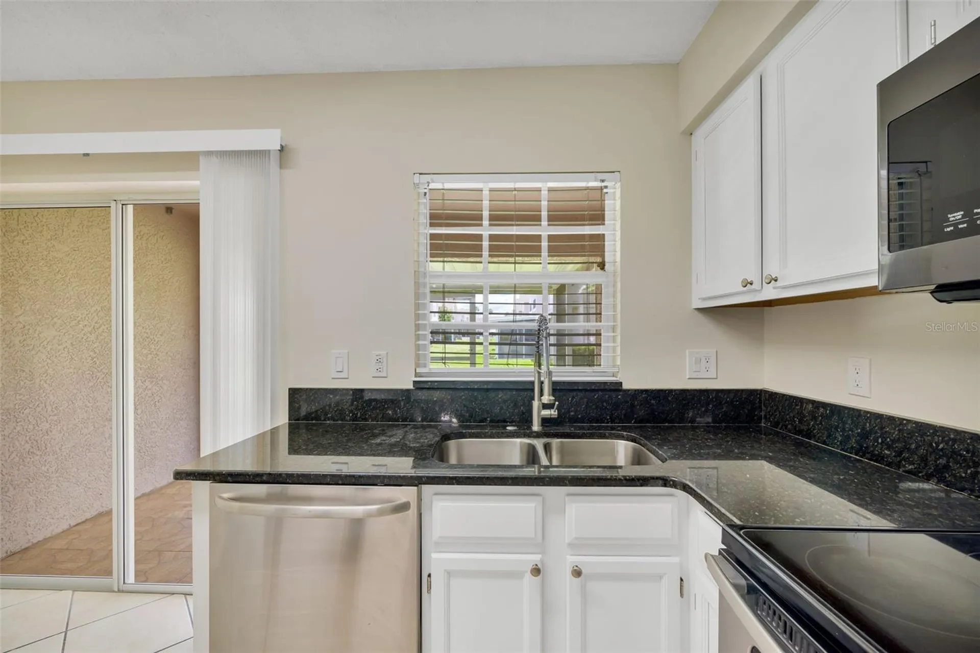 632 Kensington Lake Circle Brandon FL 33511