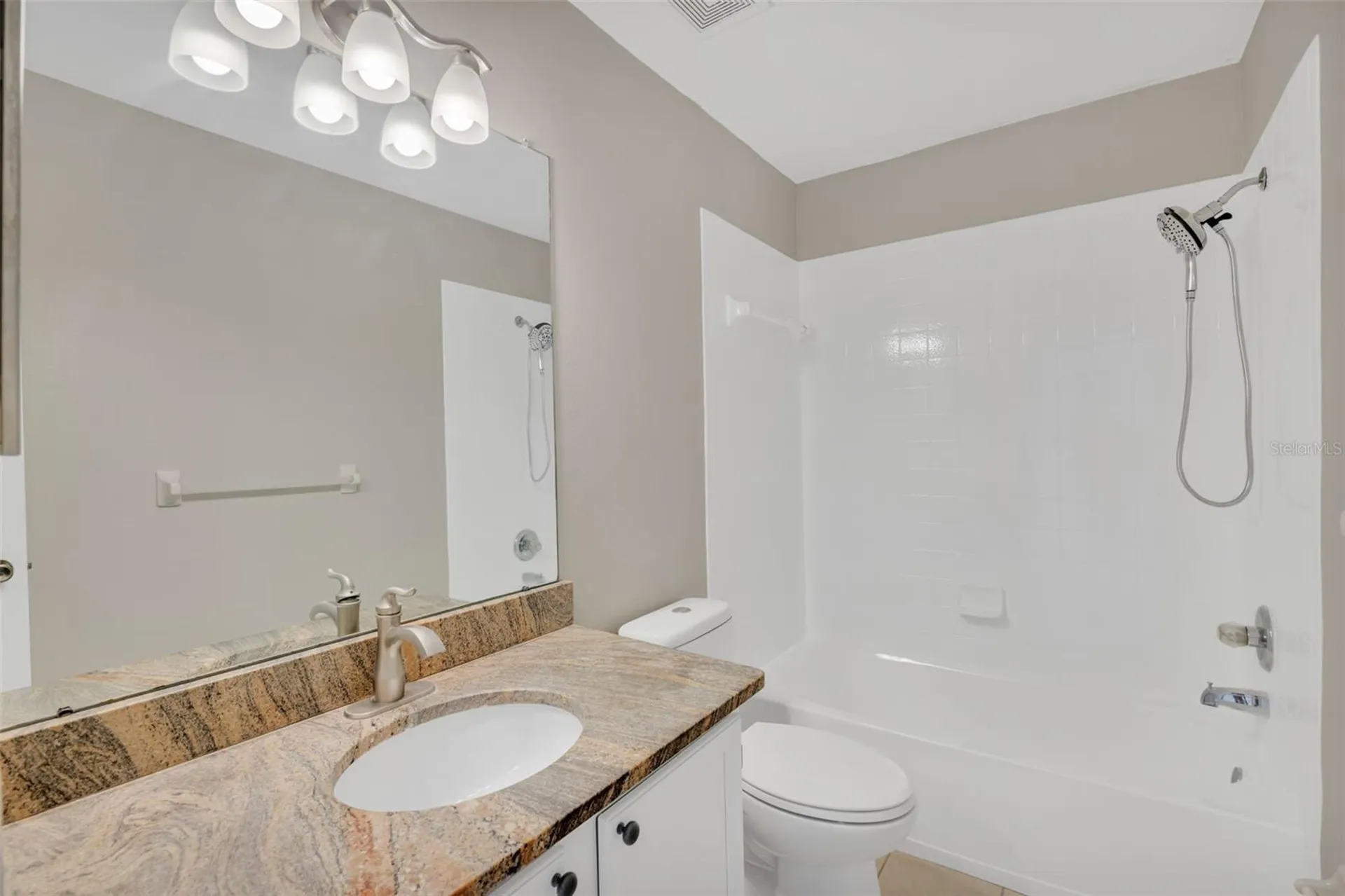 632 Kensington Lake Circle Brandon FL 33511