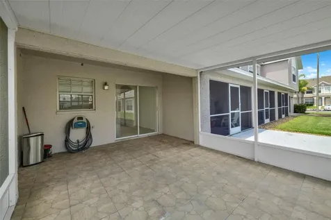 632 Kensington Lake Circle Brandon FL 33511