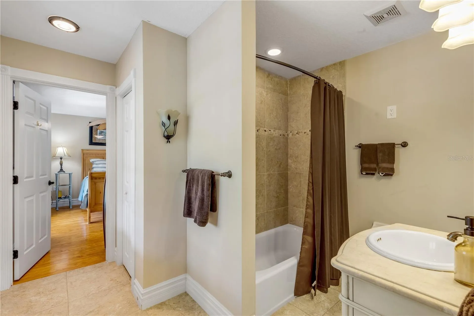 2101 Knittle Circle New Smyrna Beach FL 32168