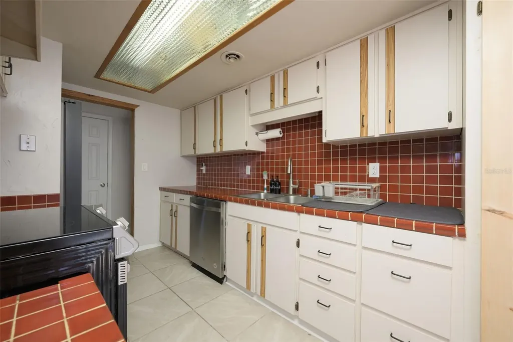 76 S Capri Drive Ormond Beach FL 32174