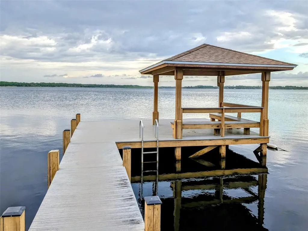 14335 Fresno Drive Orlando FL 32832