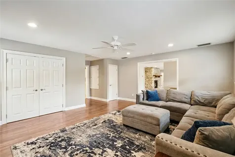 14335 Fresno Drive Orlando FL 32832