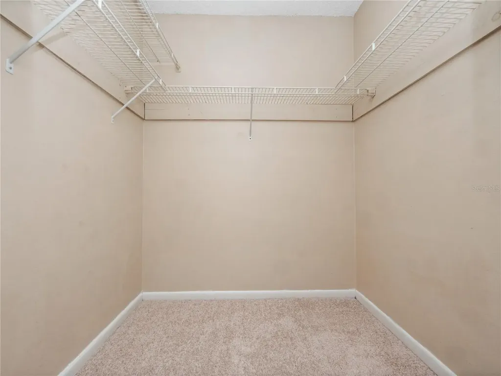 5789 Peregrine Avenue Orlando FL 32819