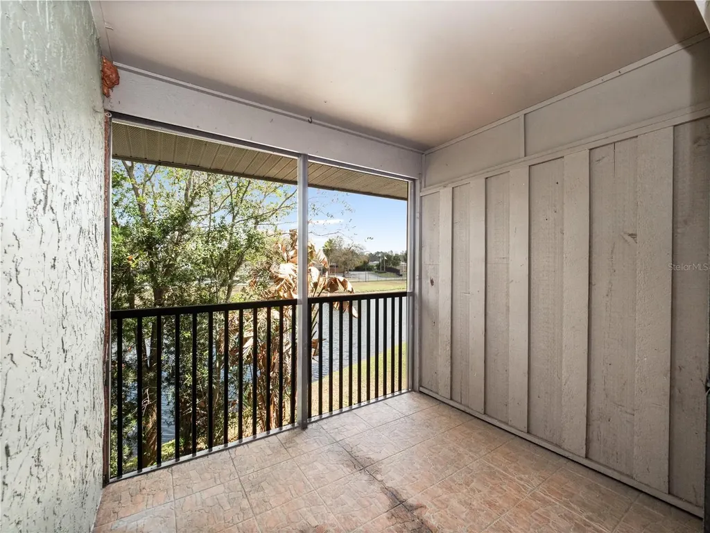 5789 Peregrine Avenue Orlando FL 32819
