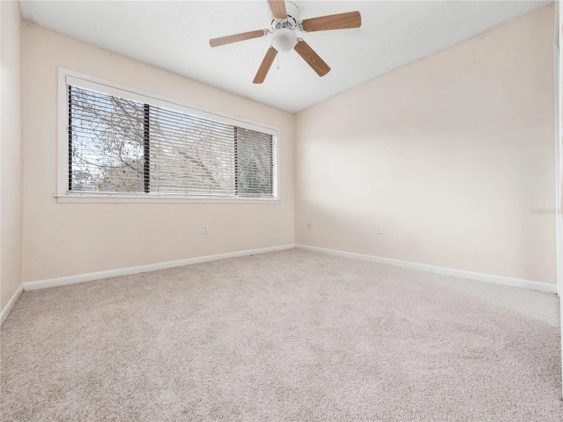 5789 Peregrine Avenue Orlando FL 32819