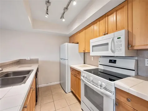 5789 Peregrine Avenue Orlando FL 32819