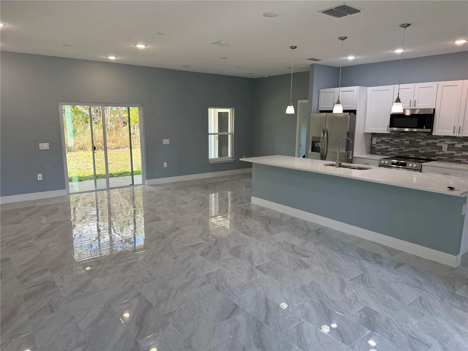 463 Martigues Drive Kissimmee FL 34759