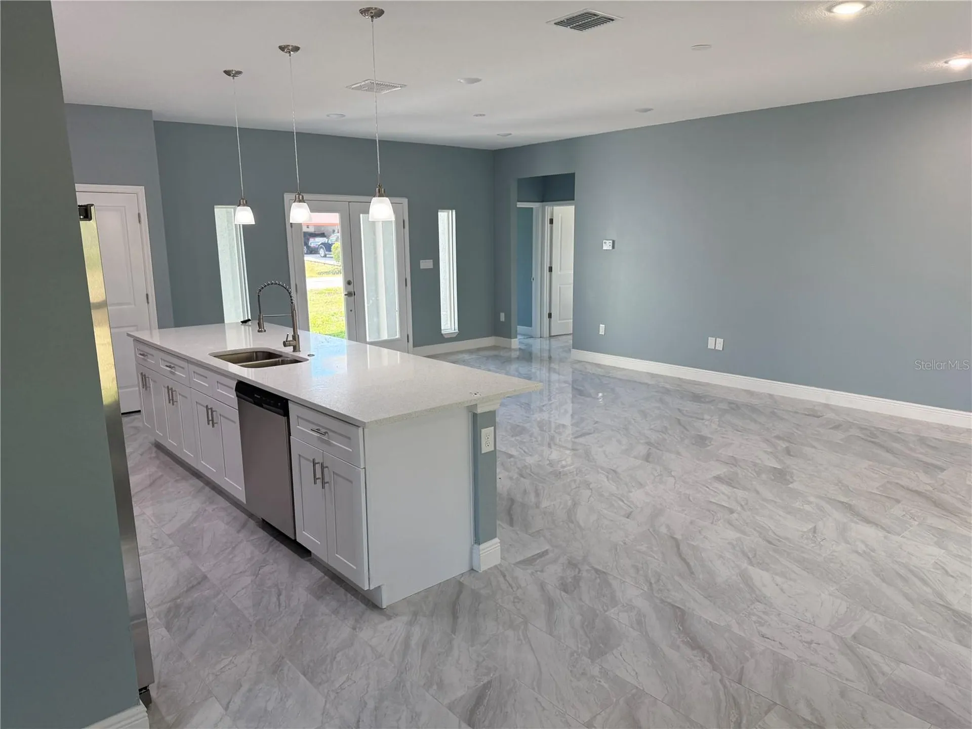 463 Martigues Drive Kissimmee FL 34759