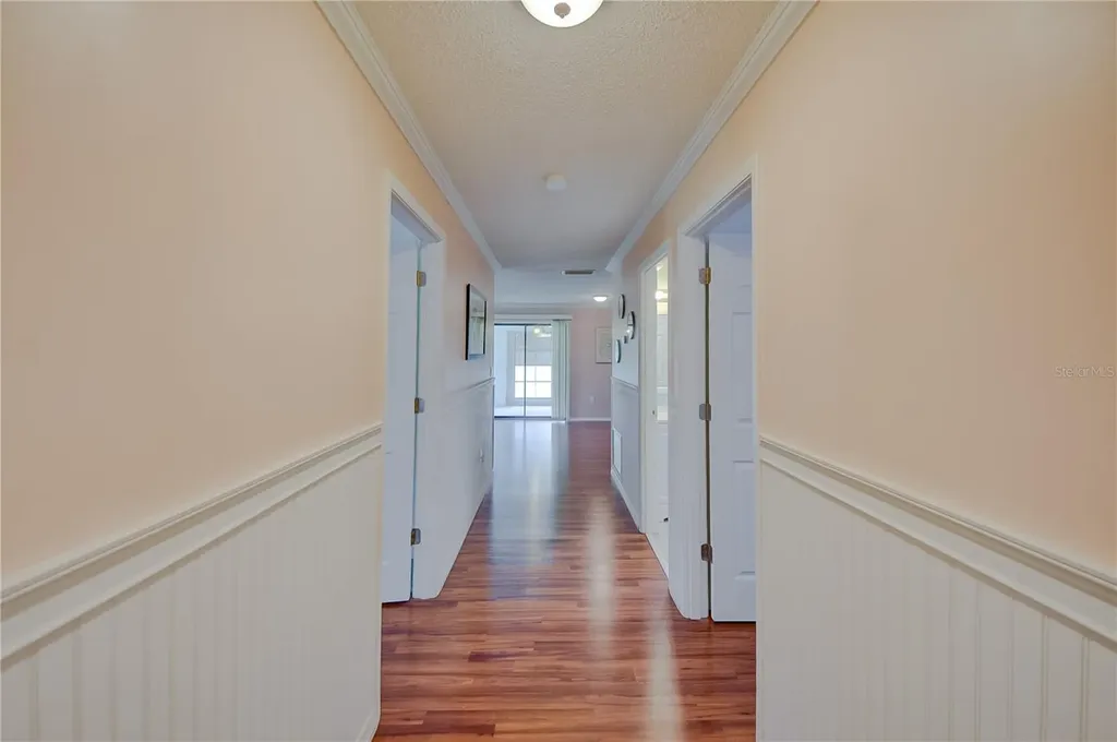 3001 Vivienda Boulevard Bradenton FL 34207
