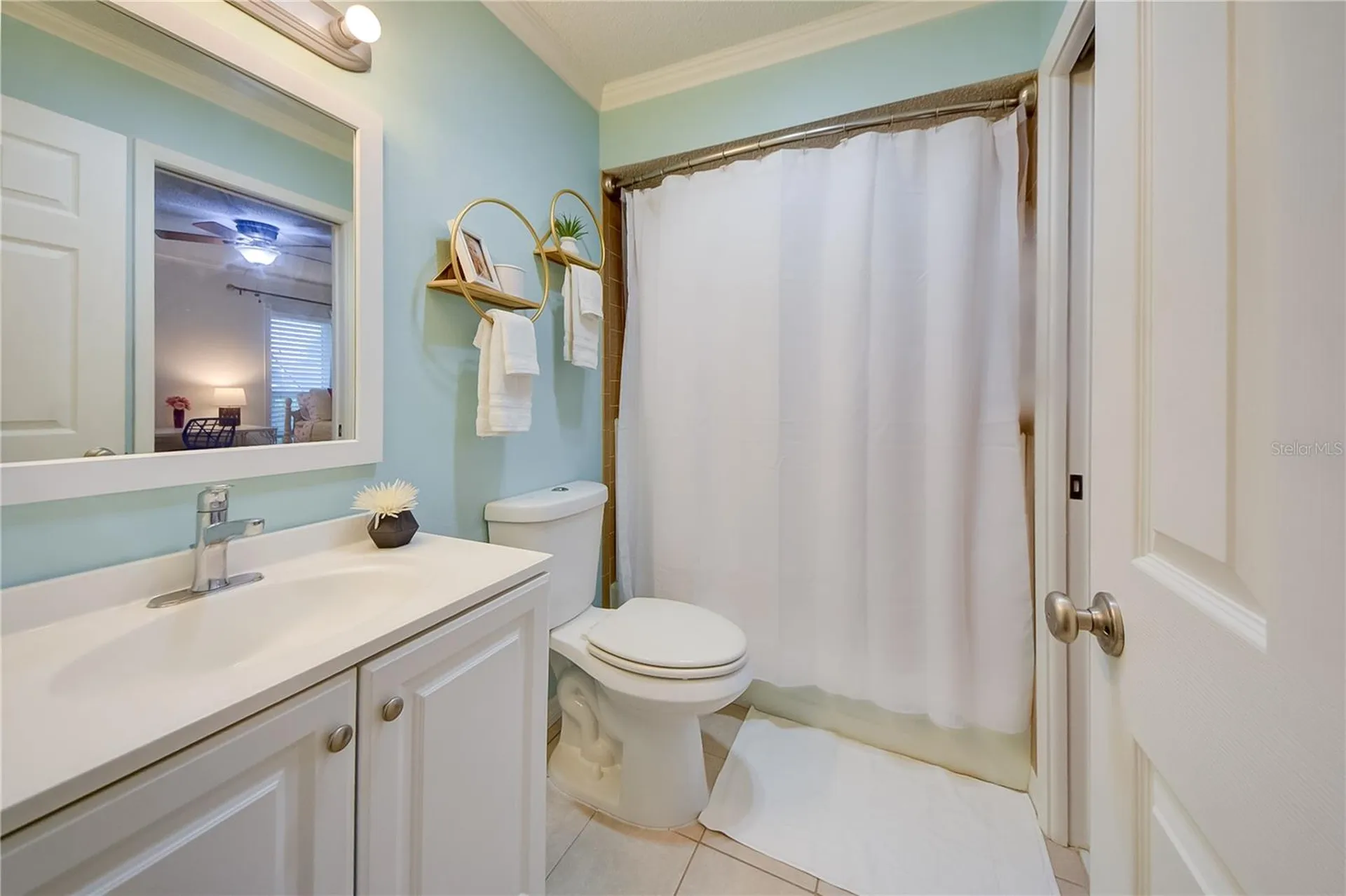 3001 Vivienda Boulevard Bradenton FL 34207