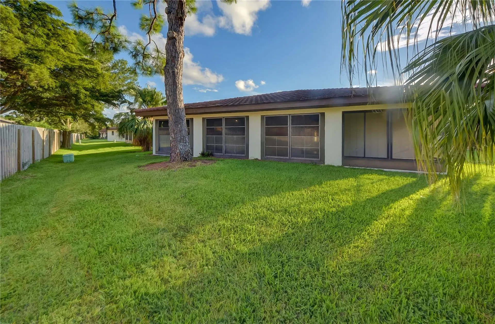 3001 Vivienda Boulevard Bradenton FL 34207