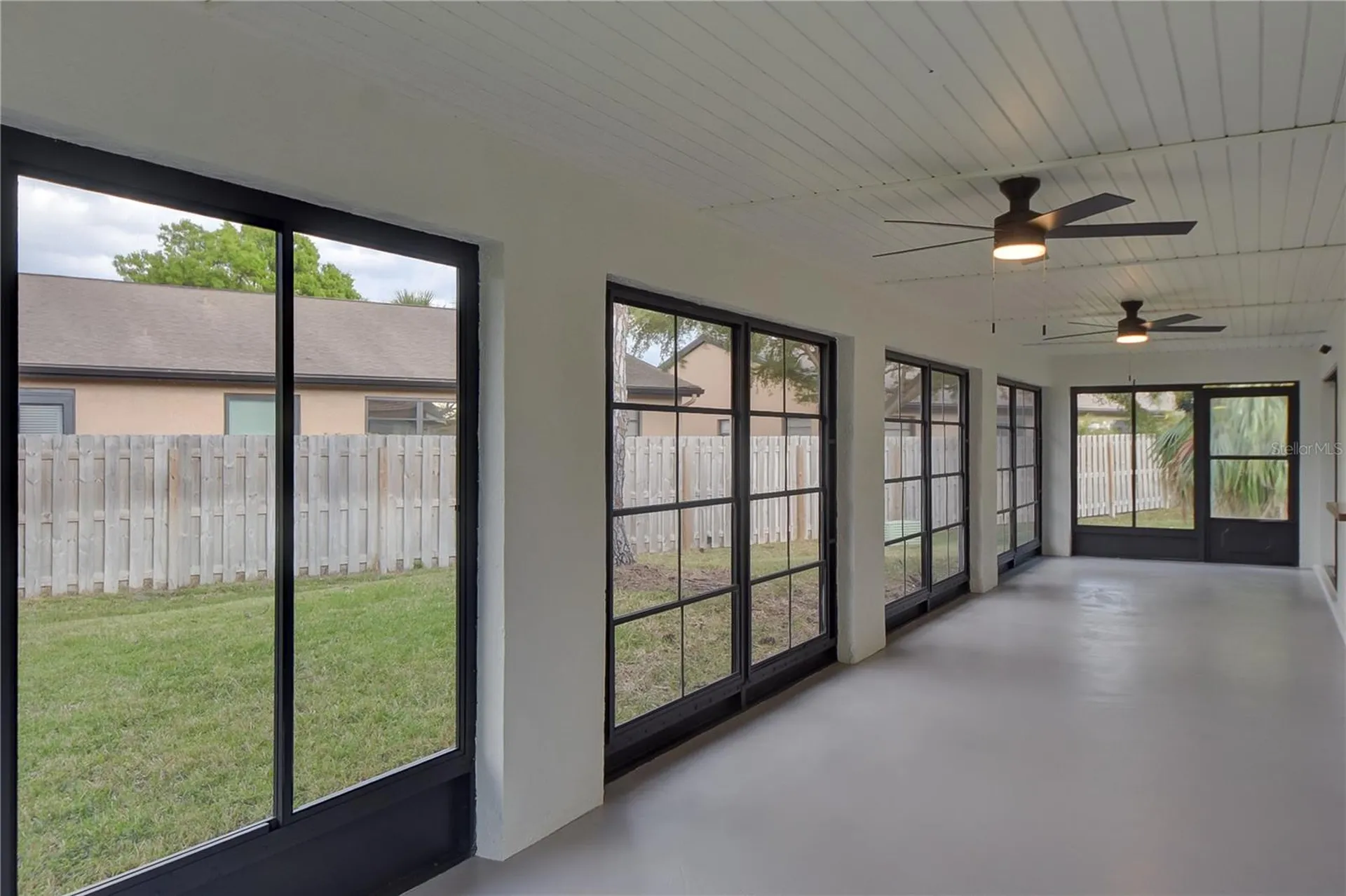 3001 Vivienda Boulevard Bradenton FL 34207