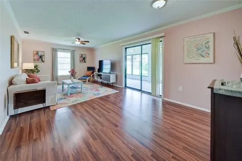 3001 Vivienda Boulevard Bradenton FL 34207