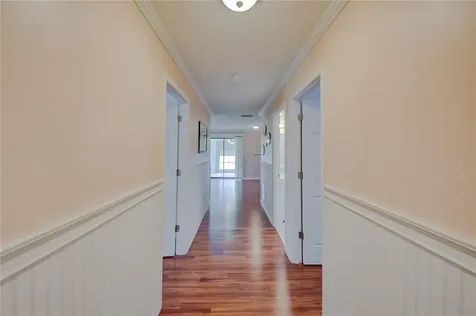 3001 Vivienda Boulevard Bradenton FL 34207
