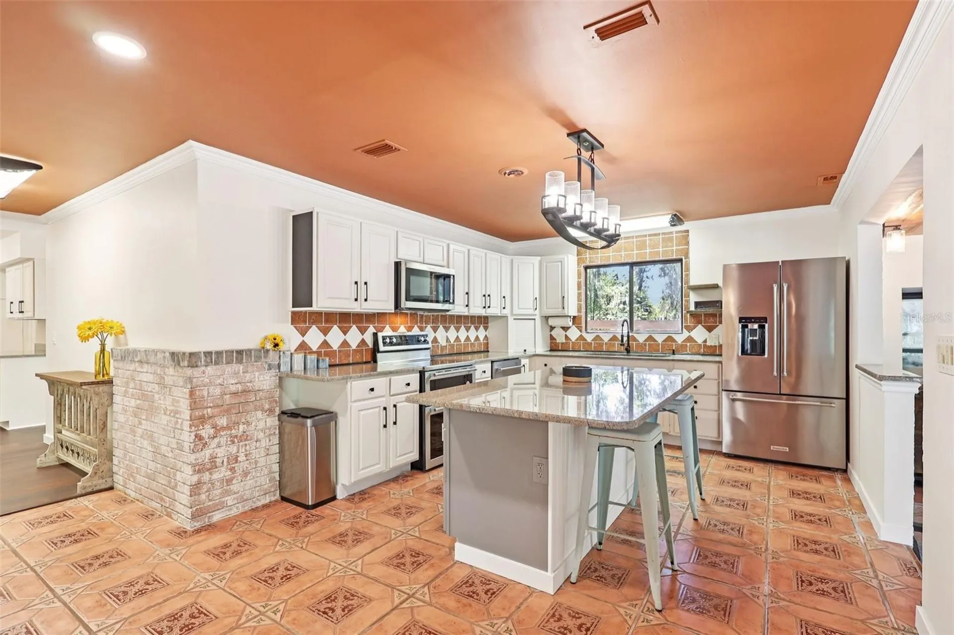 4219 Magnolia Avenue Leesburg FL 34748
