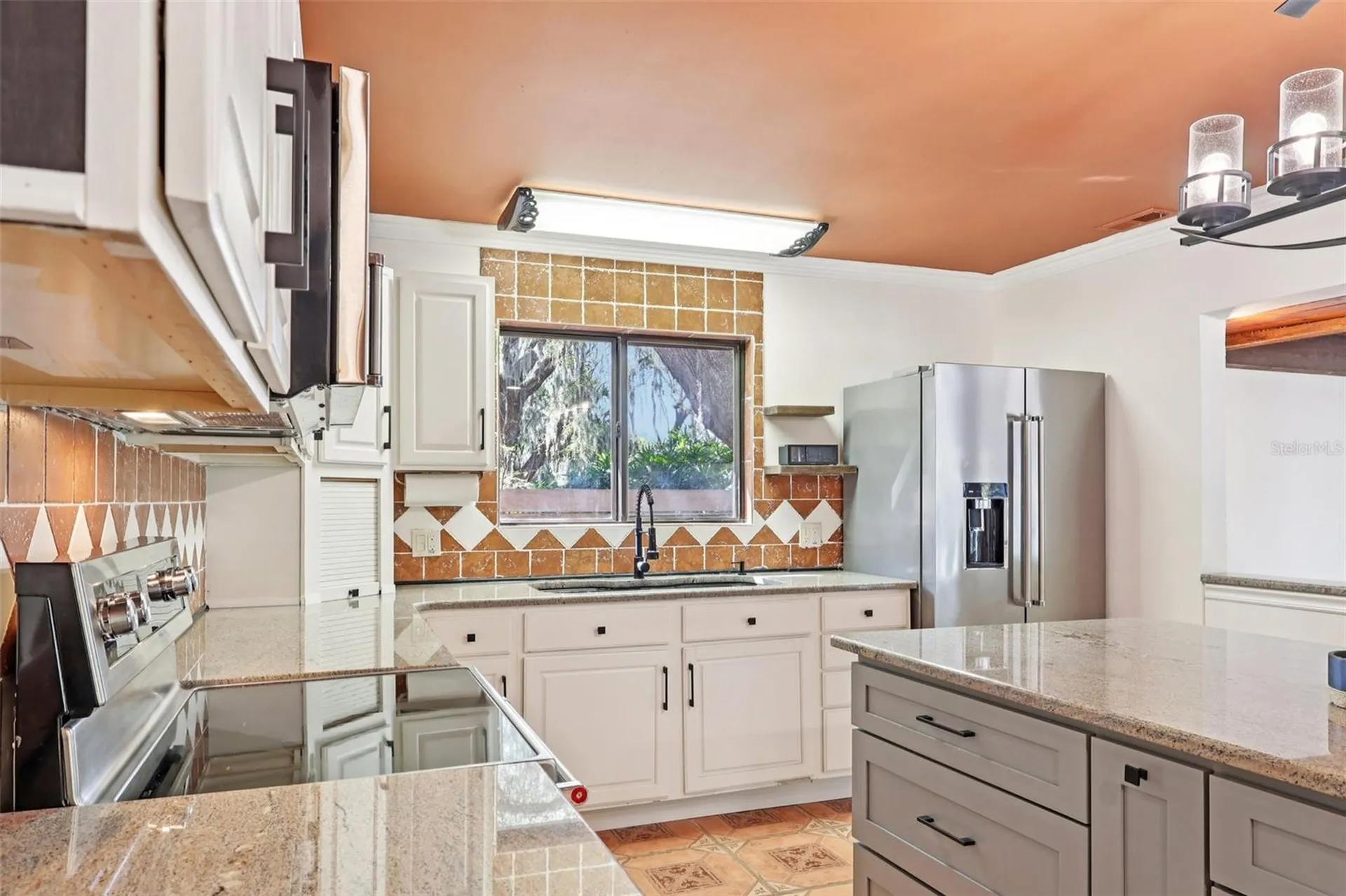 4219 Magnolia Avenue Leesburg FL 34748